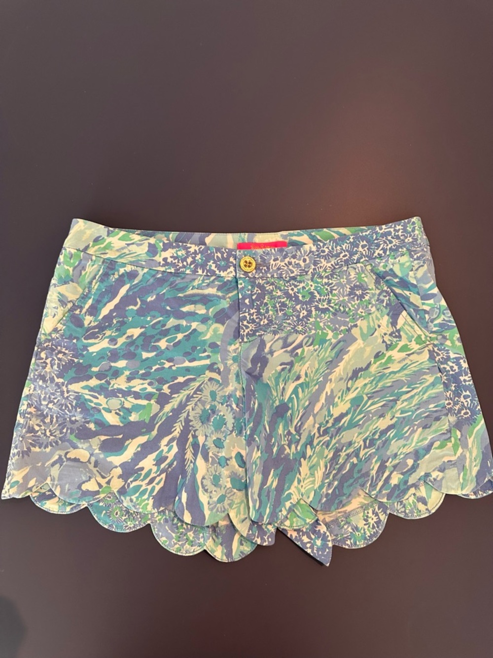 Lilly Pulitzer- Buttercup Style Scallop Hem Floral  Women’s Shorts - size 10